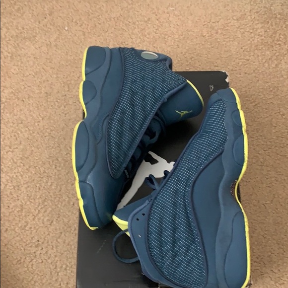 Squadron Blue Jordan 13 sneakers(gs 4.5y) - Picture 5 of 8